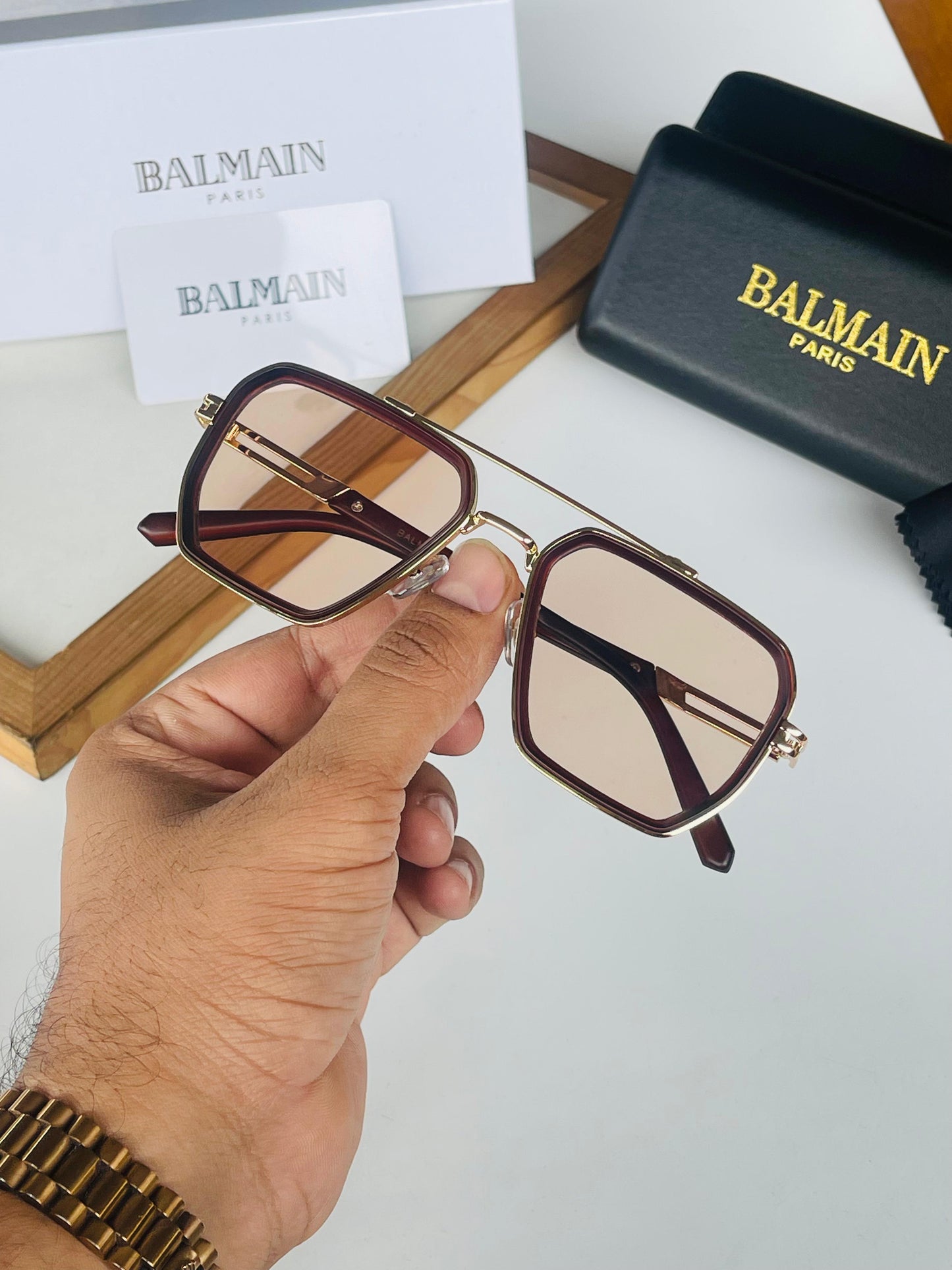 BALMAIN SUNGLASSES - UNISEX MODEL